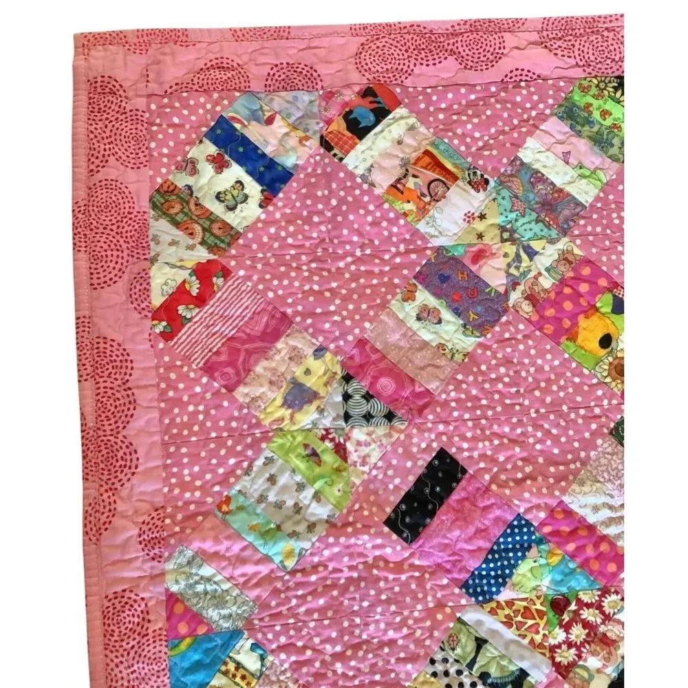 Handmade Patchwork Quilt Pink Polka Dot Design Multicolor Patterns 41.5"X 35.25" - Picture 5 of 9